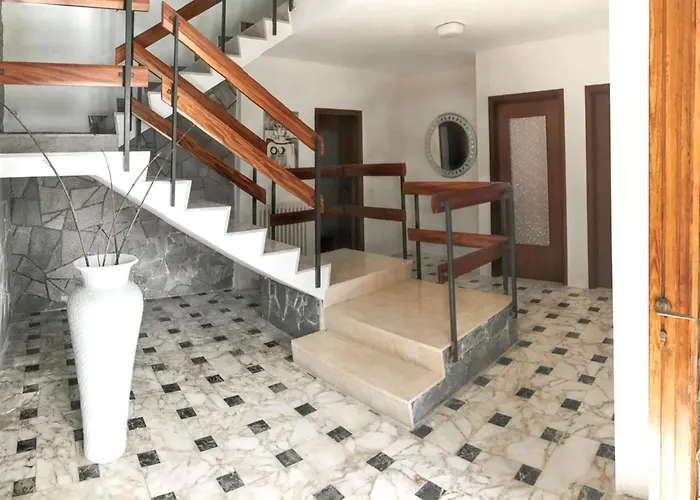 Βίλα Luxury In With Pool Ranco